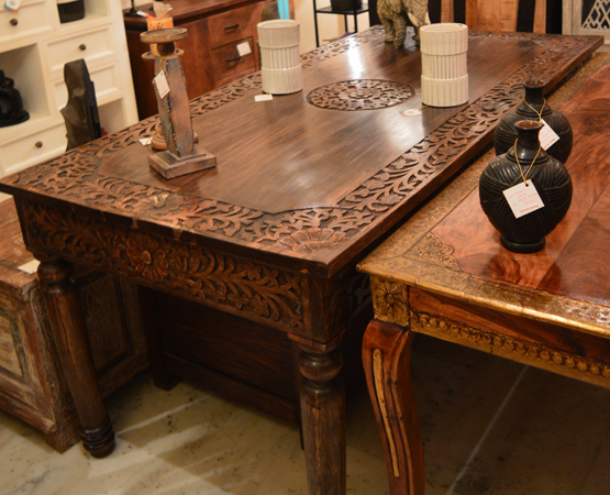Hand Carved 6 Seater Dining Table